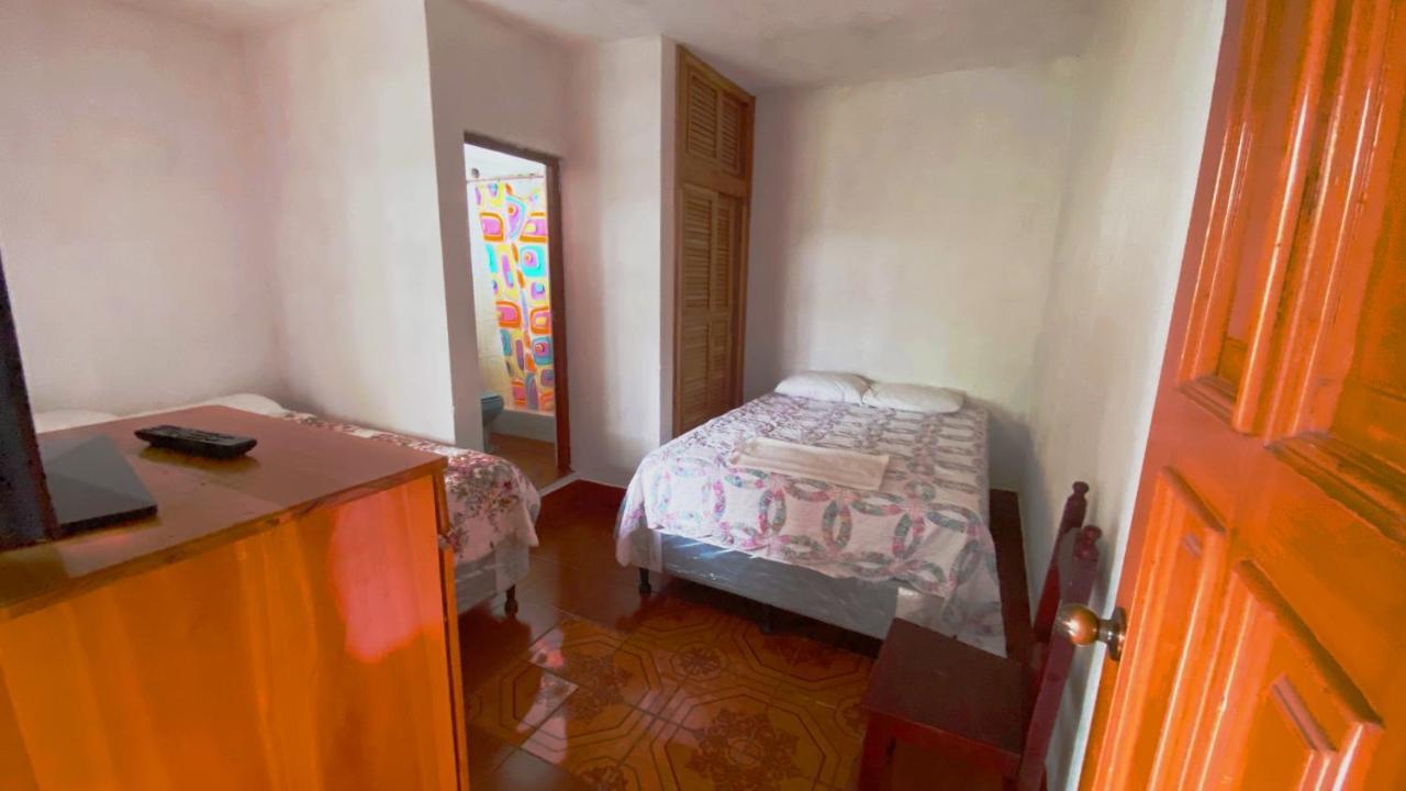 Hotel Posada Don Carlos Panajachel Eksteriør billede